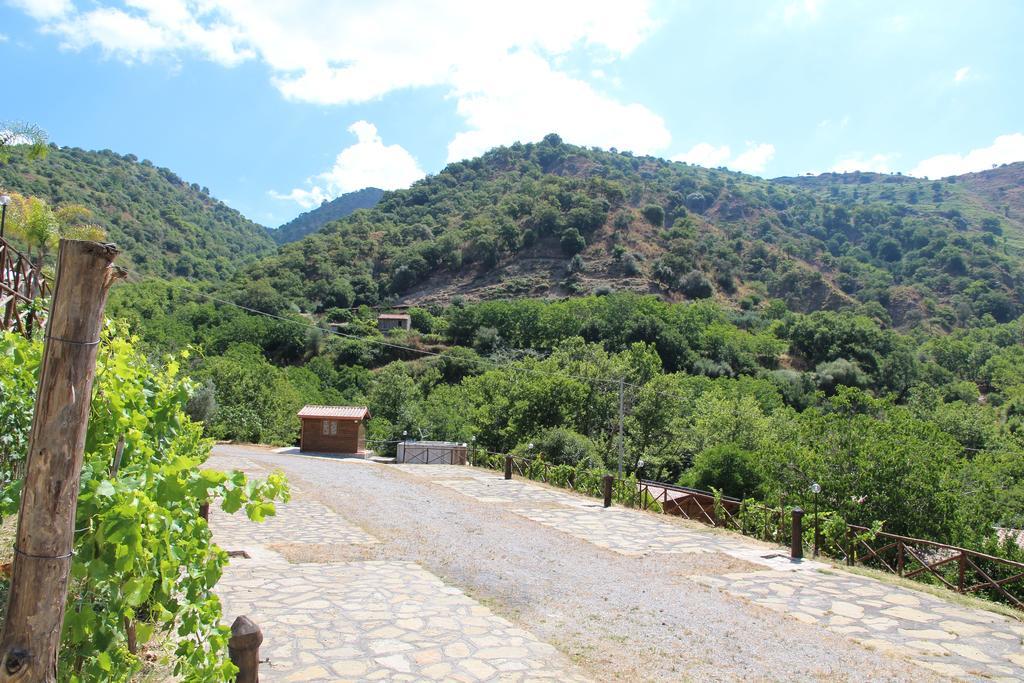 Profetina Village Motta Camastra Esterno foto