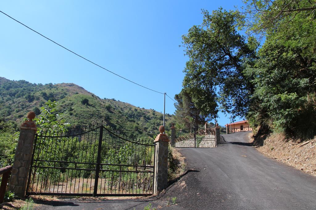 Profetina Village Motta Camastra Esterno foto
